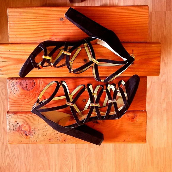 Carlos Santana Shoes - SOLDSize 6.5  Carlos Santana Black high heel shoes